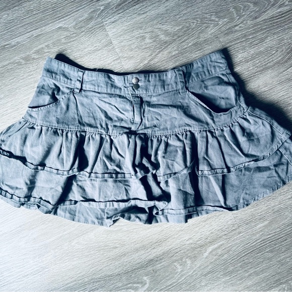 Social Collision gray tiered mini skirt XL - Picture 1 of 6